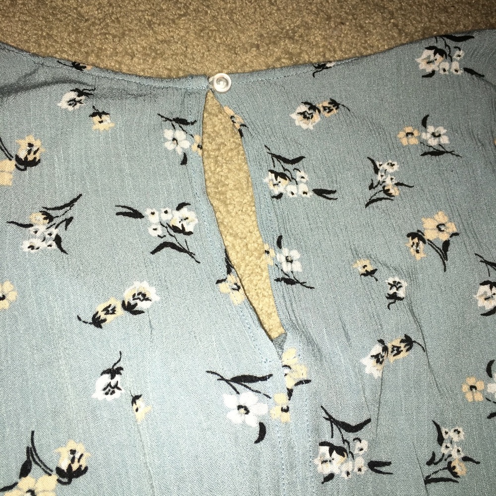 ROMPER - Picture 4 of 4